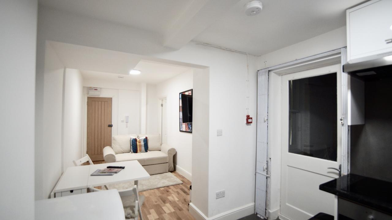 לונדון Ifield Road Apartments By Mayfair Stay מראה חיצוני תמונה
